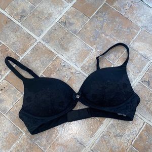 Victoria’s Secret body by Victoria bra size 32B!